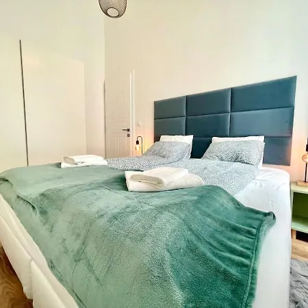 アパート Premium W 2 Double Beds And Sofabed *