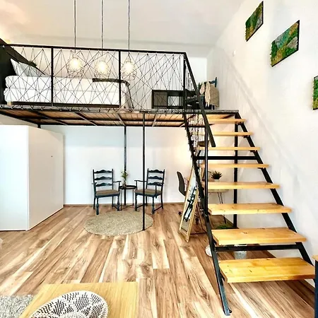 公寓 Premium W 2 Double Beds And Sofabed