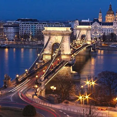 شقة Premium W 2 Double Beds And Sofabed *