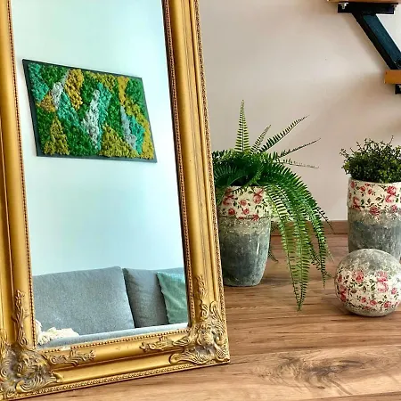 Premium W 2 Double Beds And Sofabed * بودابست